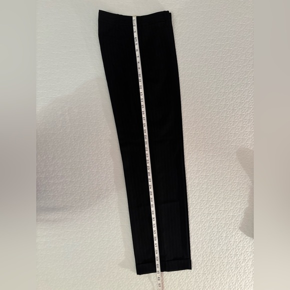 EUC Gucci black pinstripe pantsuit - jacket & pants - 40 (6/8) - Picture 10 of 16